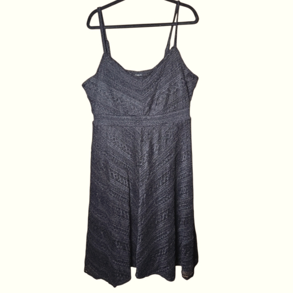 Torrid Lace Overlay Sleeveless Dress Size 2x